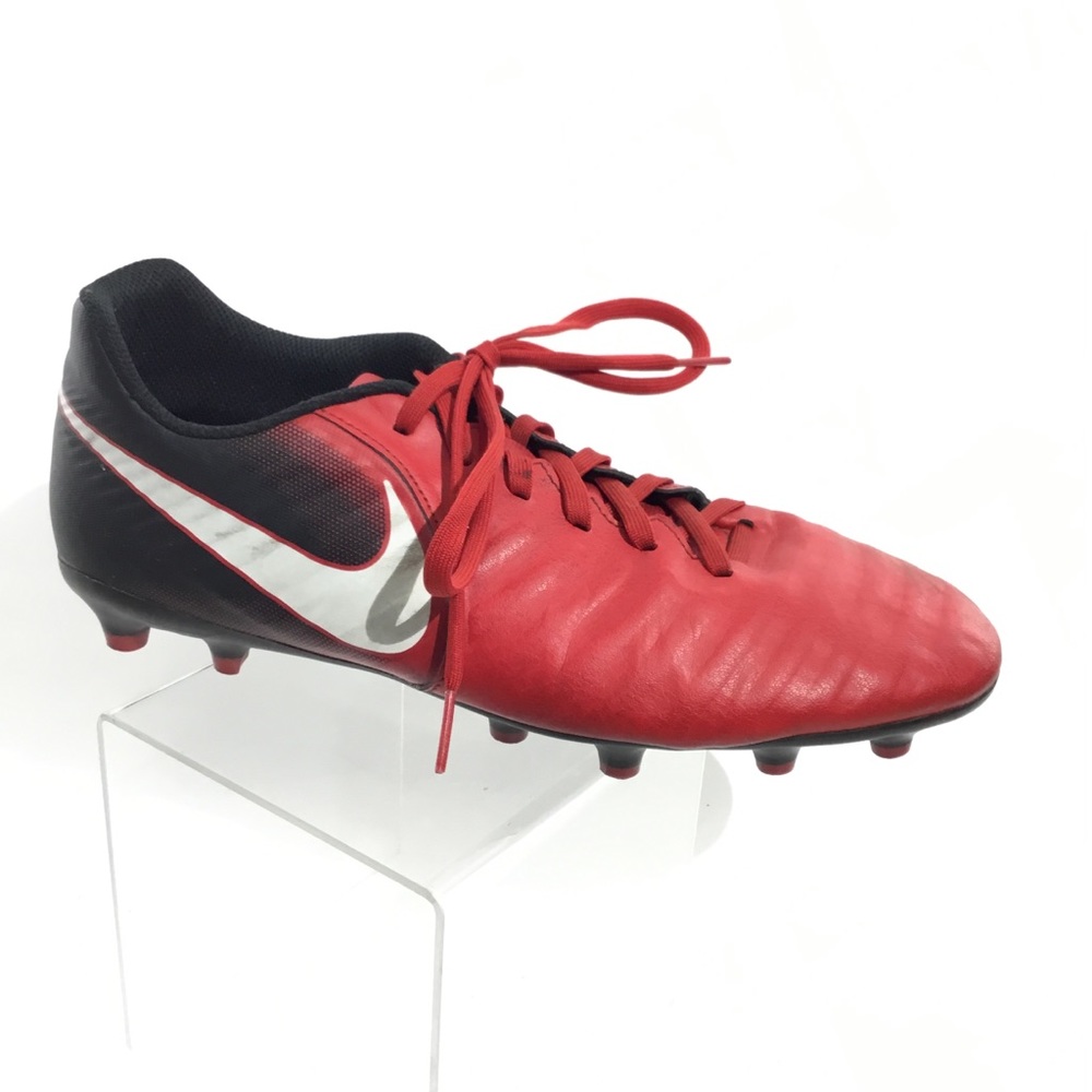 Nike Tiempo Legend 8 Elite FG Soccer Cleats Red Women’s Sz 9 gently Pre Owned